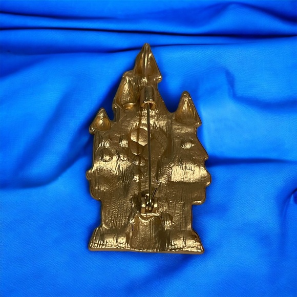 Clock Tower Brooch - Picture 4 of 4